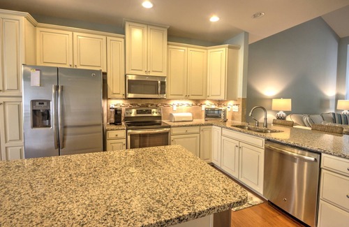 Frankford House | Gorgeous 3 BR, 2.5 BA, 5 Miles to Bethany Beach, Pool, Tennis, Walking Trails, and Free Activities!