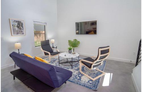 Denver Heights Apartment | Gorgeous 3 BR 2 BA Near Amazing Downtown