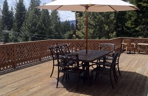 Kings Beach House | Gorgeous 4 BR Kingswood Estates Home - Family & Pet Friendly!