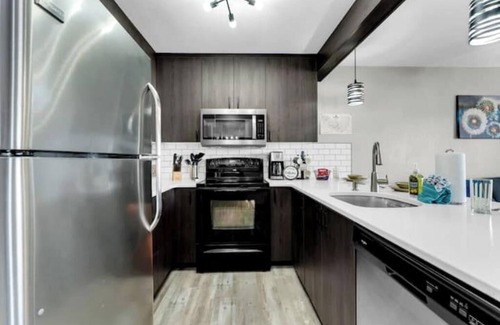 Table Rock Apartment | Gorgeous and ALL NEW, Resort, Pools, Lake, Branson