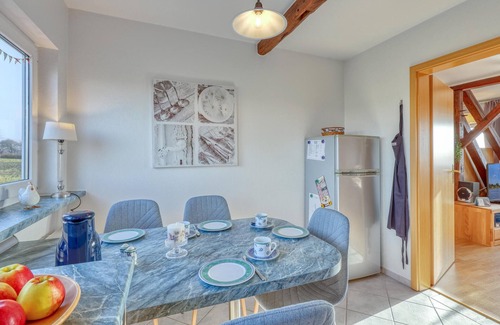 Nubel Apartment | Gorgeous apartment in Nübel OT Brekling