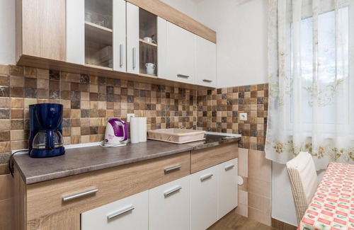 Baric Draga Apartment | Gorgeous apartment in Lukovo Sugarje
