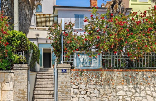Kastela Apartment | Gorgeous apartment in Kastel Luksic