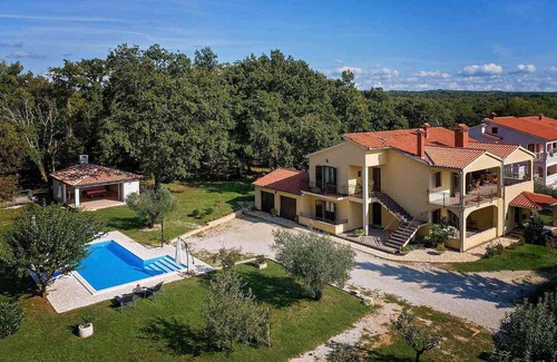 Susnjici Apartment | Gorgeous apartment in Sveti Lovrec