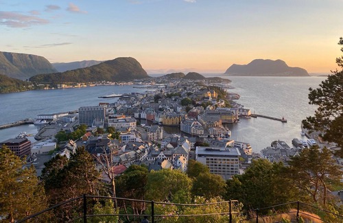 Alesund Apartment | Gorgeous apartment in ålesund with WiFi