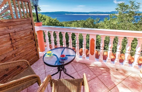 Klanfari Apartment | Gorgeous apartment in Dramalj