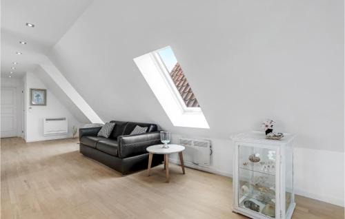 Gudhjem Apartment | Gorgeous Apartment In Gudhjem With Wifi
