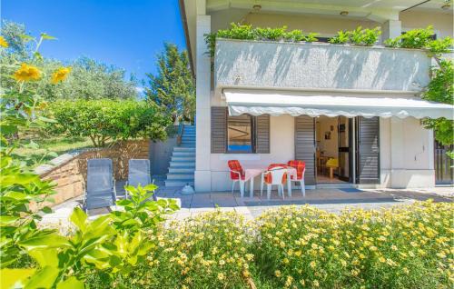 Seca Apartment | Gorgeous Apartment In Portoroz With Kitchen