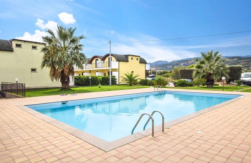 Isca Marina Apartment | Gorgeous apartment in Isca Marina