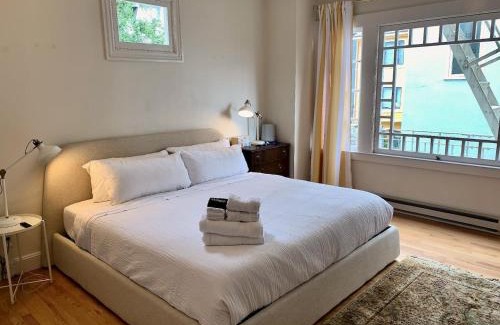 Nob Hill House | Gorgeous Apt High Atop Nob Hill