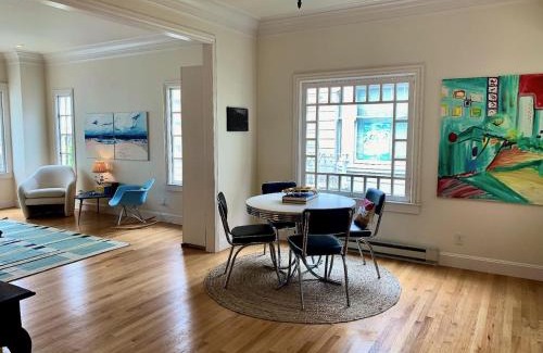 Nob Hill House | Gorgeous Apt High Atop Nob Hill