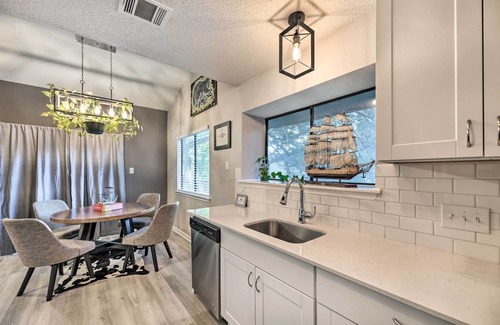 Buckingham Estates House | Gorgeous Austin Getaway w/Fire Pit ~ 8 Mi to Dtwn
