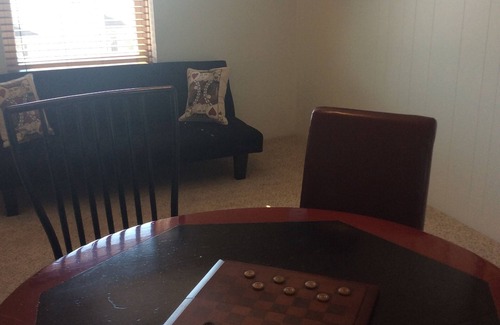 Algoma Apartment | Gorgeous Beach & 5 Miles to Door County