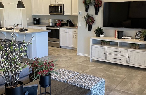 Tamaron House | Gorgeous brand new former model home