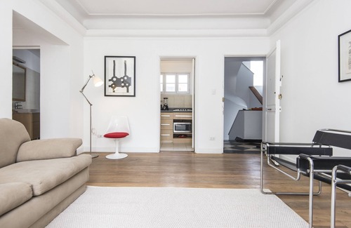 Armendariz Apartment | Gorgeous building in the heart of Miraflores