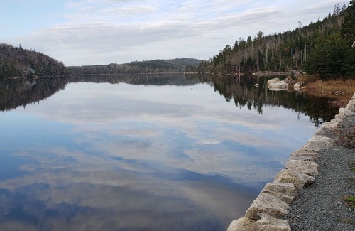 Halifax County Cottage | Gorgeous Cottage on the waterfront lake
