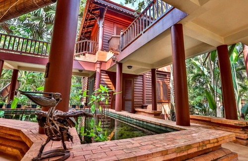 Siem Reap Villa | Gorgeous cambodian villa with pool and lush garden
