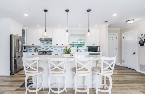 Convair Cove House | Gorgeous Coastal Home w/Pool - Steps to Restaurants - 10 Mins to Beach!