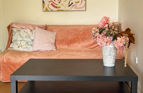 Mullumbimby Apartment | Gorgeous, comfortable and Spacious with rural view 5 min walk to Mullumbimby