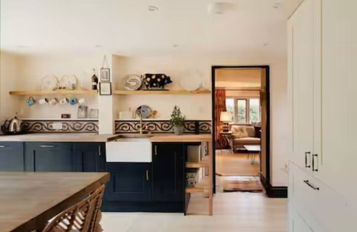 Mells Cottage | Gorgeous cottage getaway in Mells, close to Frome and Babington House