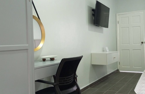 Sector 2 Hotel | Gorgeous double room with Caribbean view next to PASEO, parking, balcony netflix
