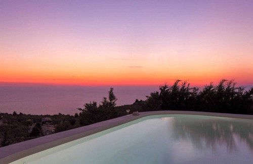 Tsoukaladhes Villa | Gorgeous Eco Friendly Villas with Private Pool, Yoga Deck, Vegetable Gardens