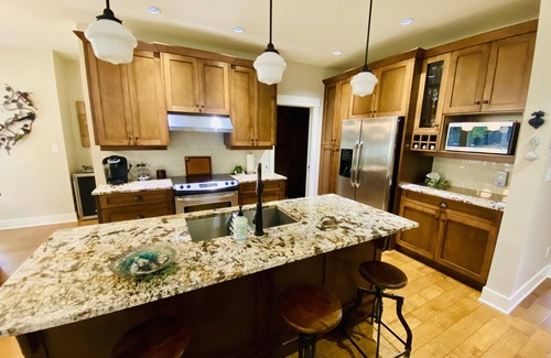 Regional District of Nanaimo Villa | Gorgeous family friendly Qualicum Landing Vacation home