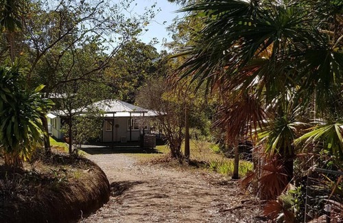 Wolvi House | Gorgeous handcrafted octagonal home 45 Minutes to Noosa on 5 private acres.