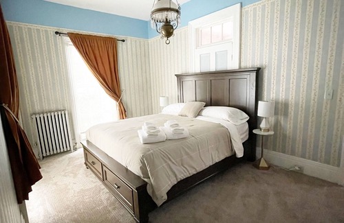 Carson City House | Gorgeous Historic Estate in Carson City Near Tahoe
