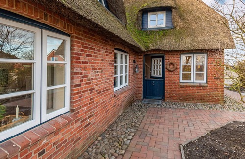 Emmelsbull House | Gorgeous home in Emmelsbüll-Horsbüll