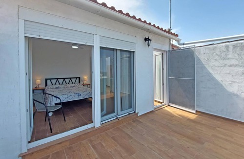 Ador House | Gorgeous home in Ador with WiFi