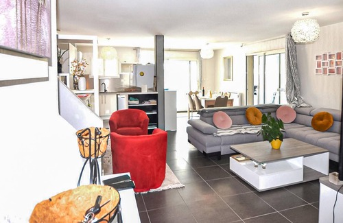 Alenya House | Gorgeous home in Alénya