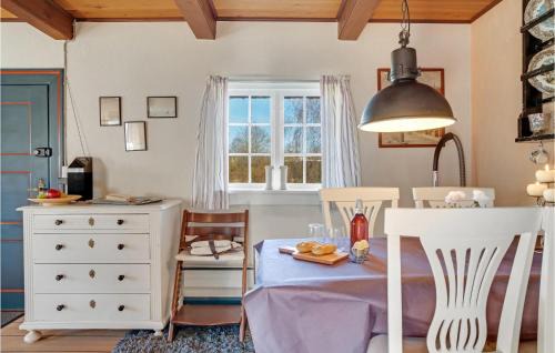 Hoeve Strand House | Gorgeous Home In Asnæs With Wifi