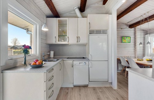 Bjert House | Gorgeous home in Bjert with WiFi