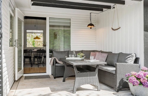 Hvidbjerg Strand House | Gorgeous home in Børkop with sauna