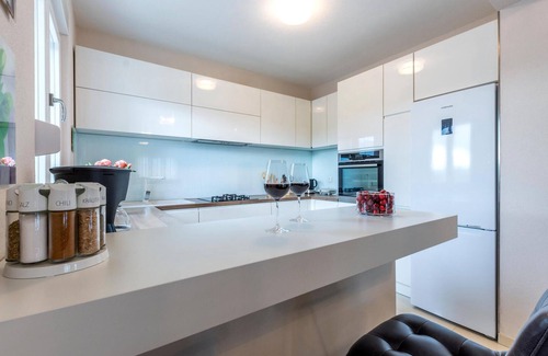 Dicmo House | Gorgeous home in Dicmo with sauna