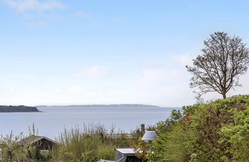 Egsmark Strand House | Gorgeous home in Ebeltoft with WiFi