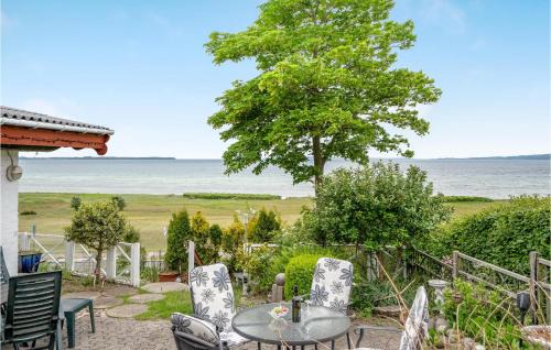 Egsmark Strand House | Gorgeous Home In Ebeltoft With Wifi