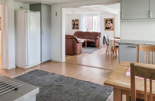 Eksjo Municipality House | Gorgeous home in Eksjö with kitchen