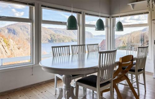 Farsund House | Gorgeous Home In Farsund With Wifi