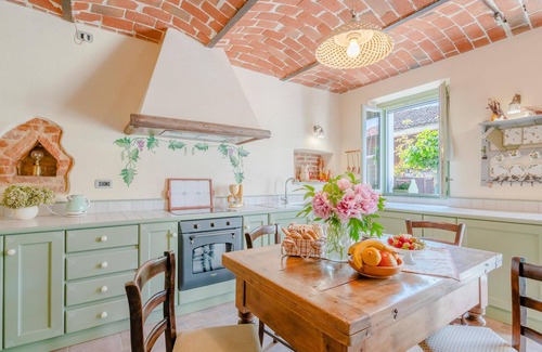 Ferrere House | Gorgeous home in Ferrere with kitchen