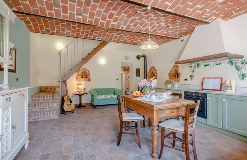 Ferrere House | Gorgeous home in Ferrere with kitchen