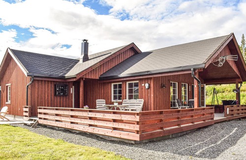 Flesberg House | Gorgeous home in Flesberg with WiFi