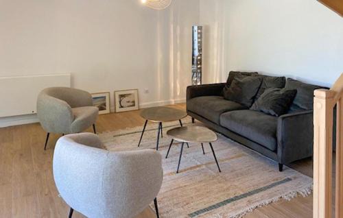 Gans House | Gorgeous Home In Gans With Kitchen