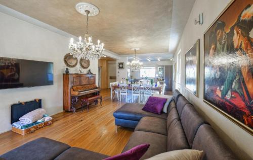 Gianico House | Gorgeous Home In Gianico