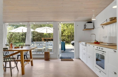 Hojby House | Gorgeous home in Højby with WiFi