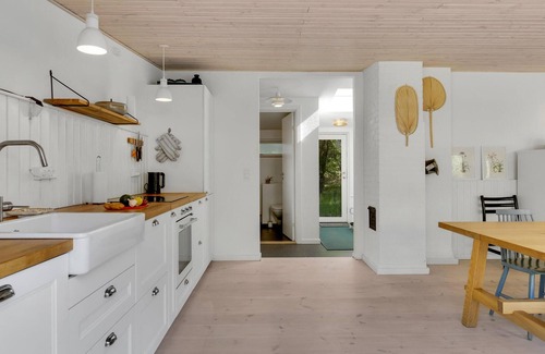 Hojby House | Gorgeous home in Højby with WiFi