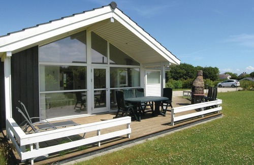 Østerskov House | Gorgeous home in Humble with sauna