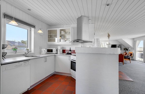 Hvide Sande House | Gorgeous home in Hvide Sande with sauna