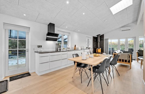 Bjerregaard House | Gorgeous home in Hvide Sande with sauna
